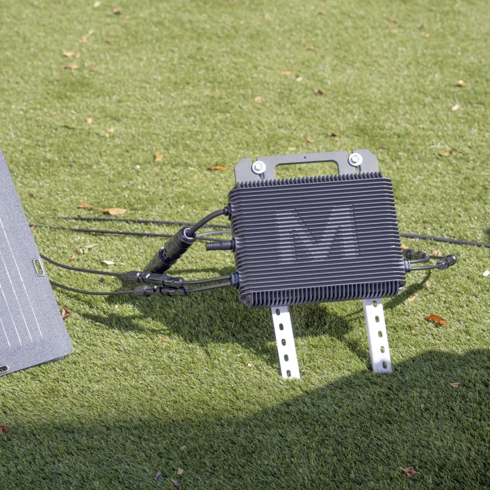 Saturn-M mikroinwerter M2 0,8 kW, Marstek